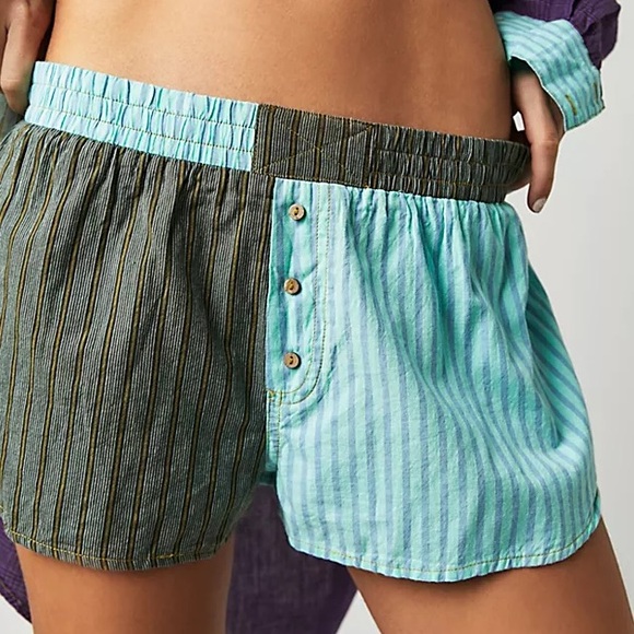 Free People Rags to Riches Shorts - Picture 2 of 5